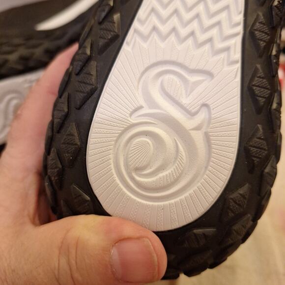 Skechers Slip-ins Snoop Dogg: Doggy Air 🔥 Men’s 9.5. Black. New With Tag No Box - Picture 13 of 13